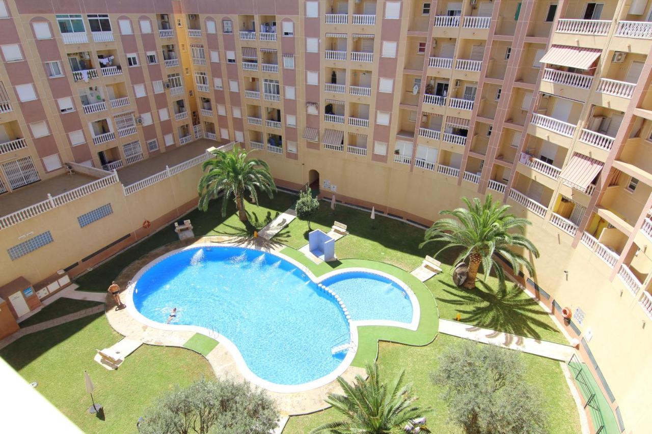 Apartamento Con Piscina, Parque Las Naciones, Τορεβιέχα Εξωτερικό φωτογραφία